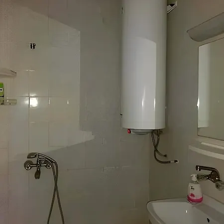 Apartment Hot Cosy And Spacious Flat Near Sea Garden