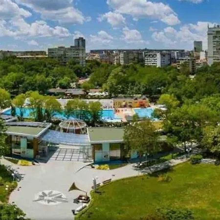 Hot Cosy And Spacious Flat Near Sea Garden *